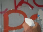 TEDGAR-ANTI-GRAFFITI enlève les tags en 30 secondes. Enlever les graffitis de tout type de surfaces sans agresser la matière.
